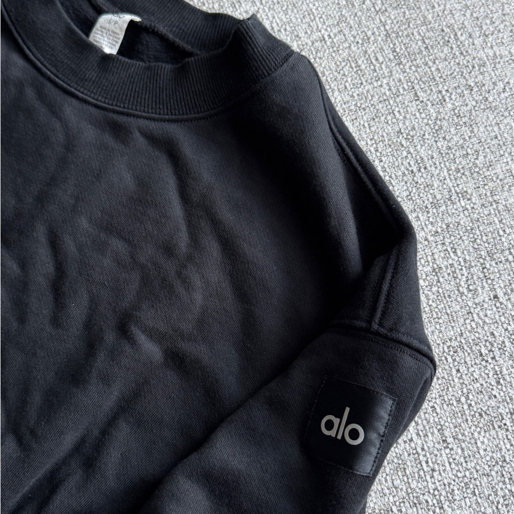 Alo Yoga Devotion Crew Neck Pullover - Picture 9 of 12